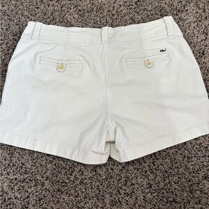 Women's Vineyard Vines Shorts size 10